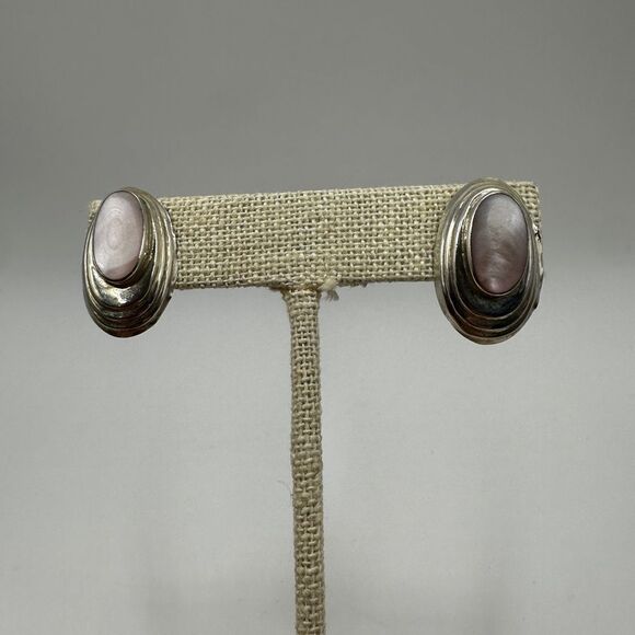 Mother of Pearl and Stamped Sterling silver post/ stud earrings! - Picture 2 of 15